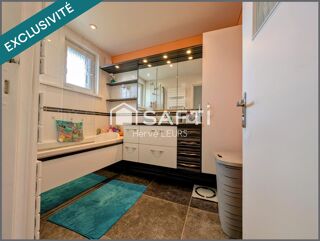  Maison  vendre 9 pices 200 m