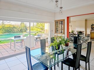  Maison à vendre 7 pièces 204 m²