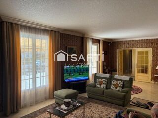  Maison à vendre 10 pièces 360 m²