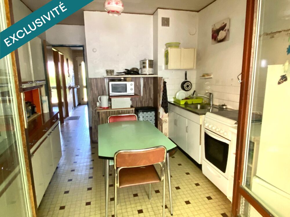 maison avec garage et jardin attenant