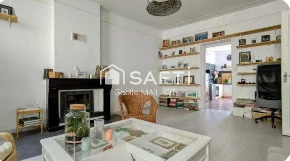 Vente Maison Immeuble de 3 appartements avec jardin de 140m² . Saint-laurent-de-cerdans