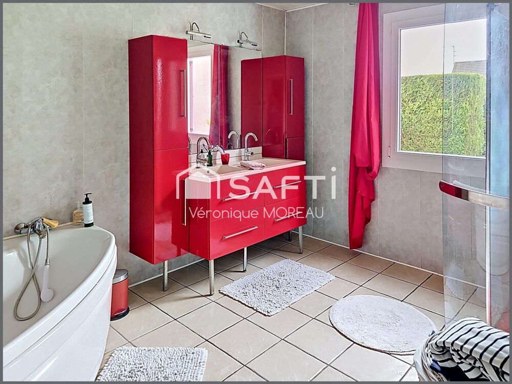 Belle maison avec vie de plain-pied d'environ 100 m²