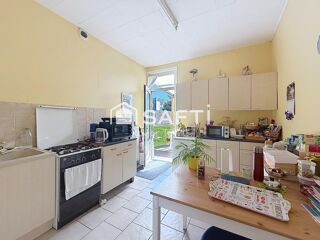  Immeuble à vendre 154 m²