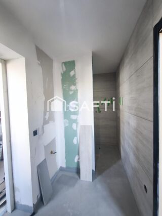  Appartement à vendre 4 pièces 121 m²