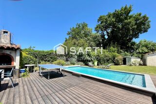  Maison à vendre 8 pièces 251 m²