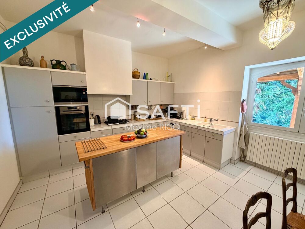Maison de village 7 pièces 230m² avec gîte