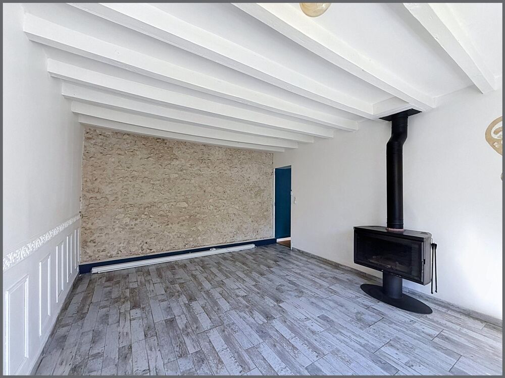 Vente Maison Maison de charme de 165 m² avec 6 chambres, garage et dépendance Pont-de-ruan