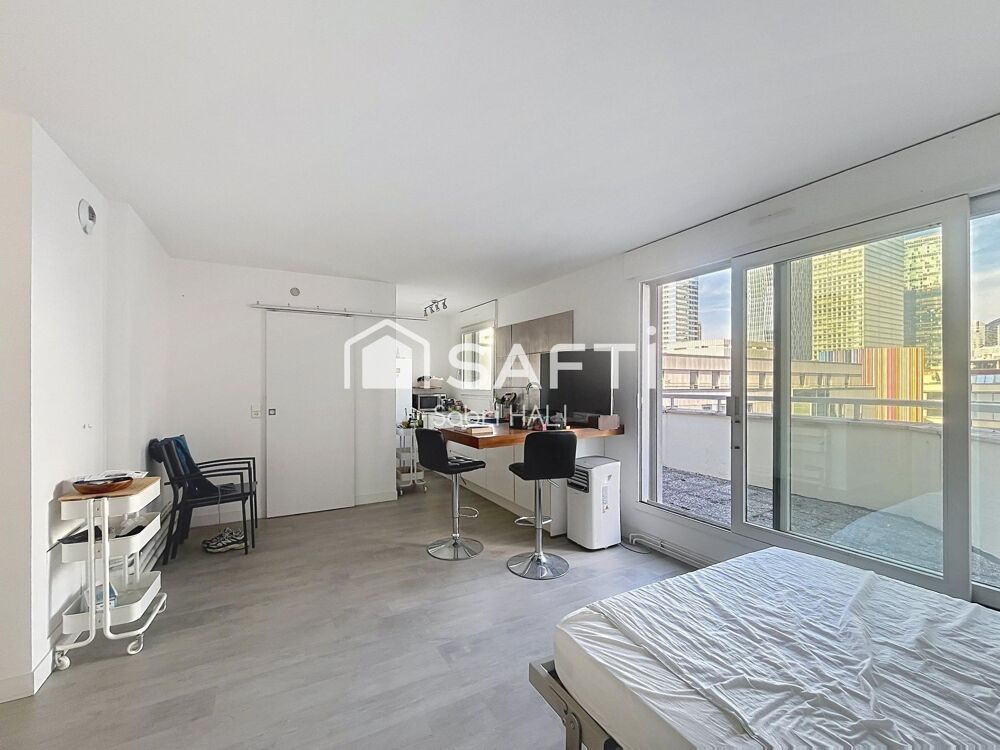 Vente Appartement Au cœur du prestigieux quartier d'affaires de La Défense, élégant studio d'environ 32 m² avec grande terrasse, 9? et dernier éta Courbevoie
