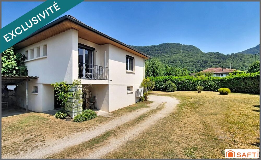 Vue, terrain de 923m² et fort potentiel