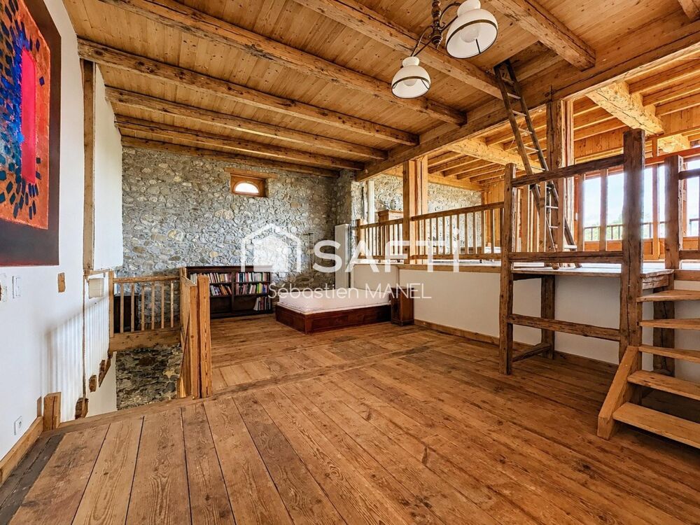 Vente Maison Ferme savoyarde, volumes et fort potentiel Marcellaz