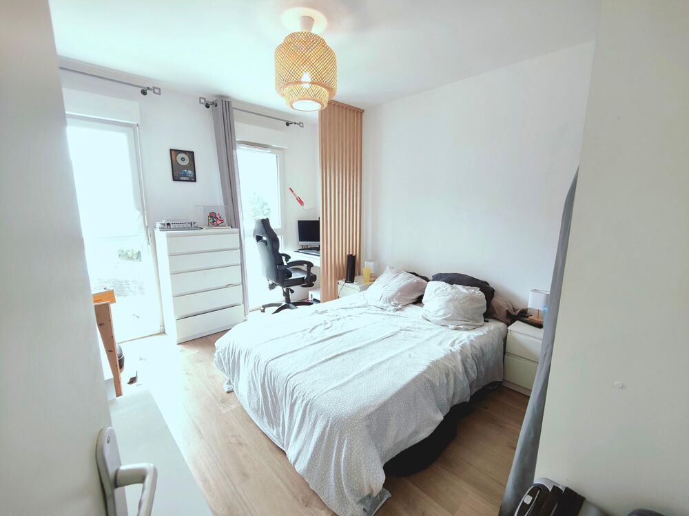 Vente Appartement Ascenseur. Au calme. Clim. DPE C. Dernier étage Villenave-d'ornon