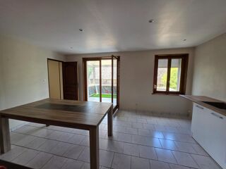  Maison à louer 6 pièces 164 m²