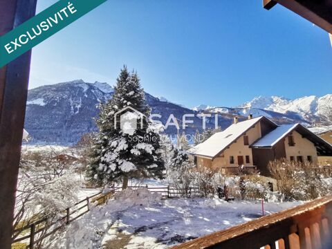   Triplex de type 6 avec jardin privatif Appartement - 6 pi�ce(s) - 147 m�