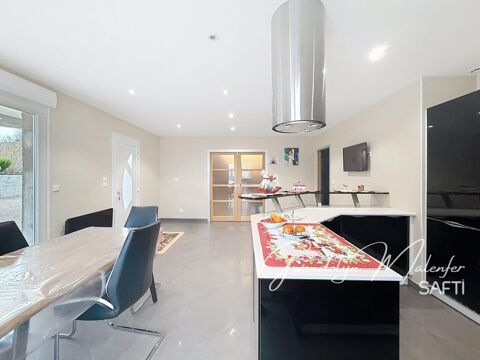   Maison de plain pied en campagne avec d�pendance Maison - 5 pi�ce(s) - 82 m�