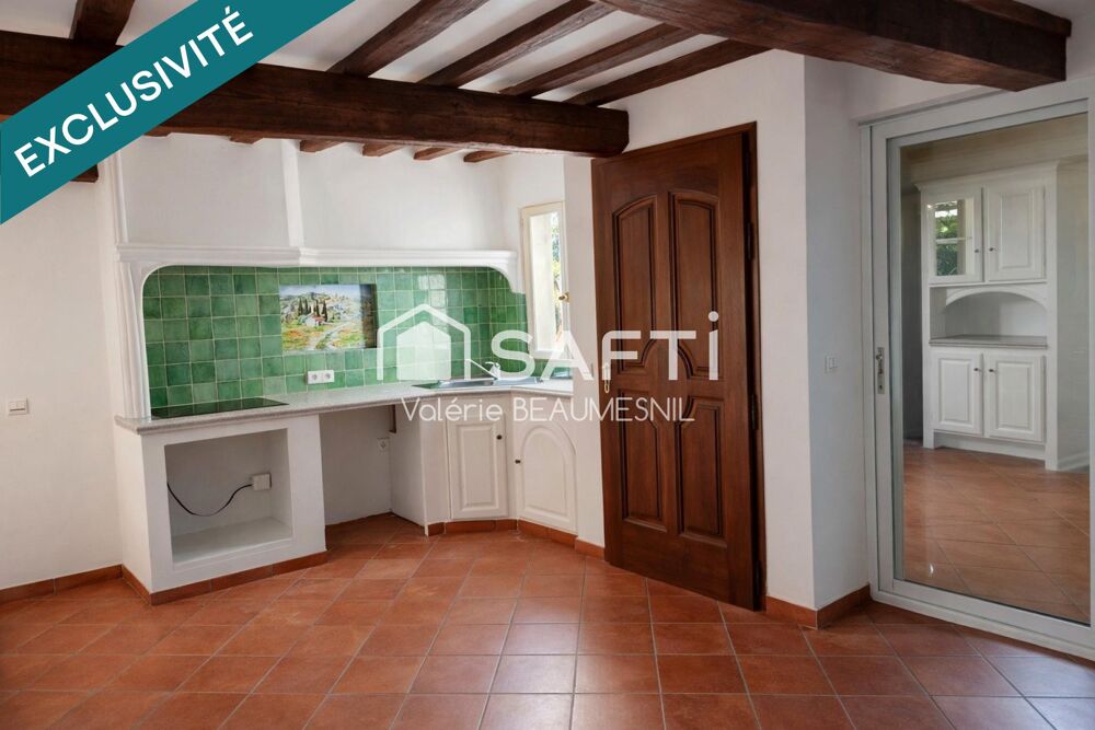 BAGNOLS EN FORET Maison / Appartement triplex centre village - vue panoramique du 2ème étage, idéal 1er achat ou investissement