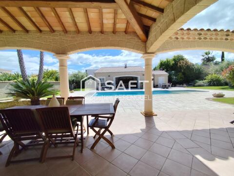   Magnifique villa avec piscine, de 230m�, d�pendance, garage et sous sol de 150M� Maison - 7 pi�ce(s) - 230 m�