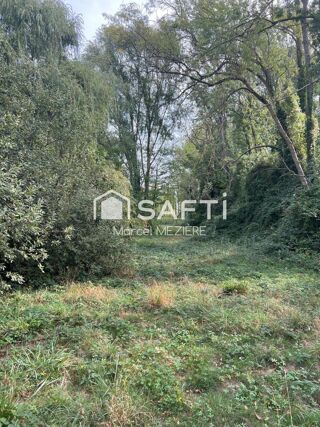  Terrain à vendre 32000 m²