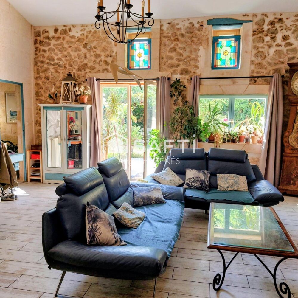 Très belle maison en pierre entièrement rénovée