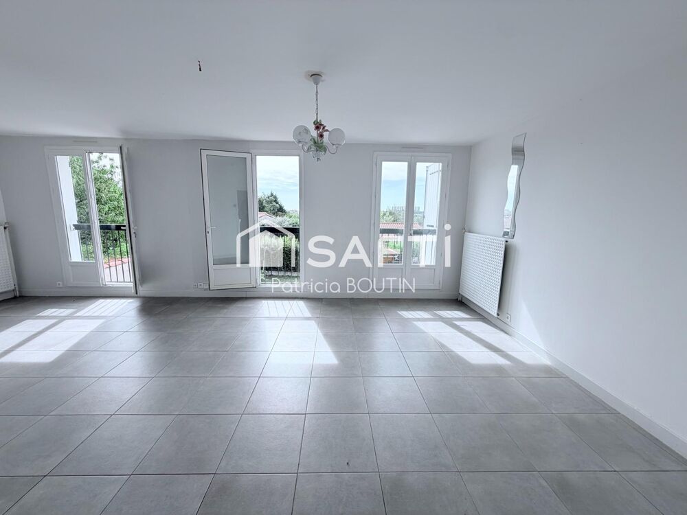 Vente Maison PAVILLON 3 CHAMBRES AVEC JARDIN ET GARAGE A NIORT ! Niort