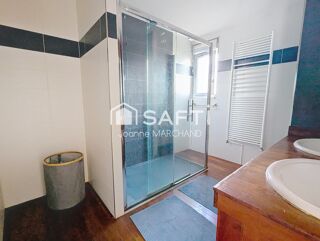  Maison � vendre 7 pi�ces 230 m�