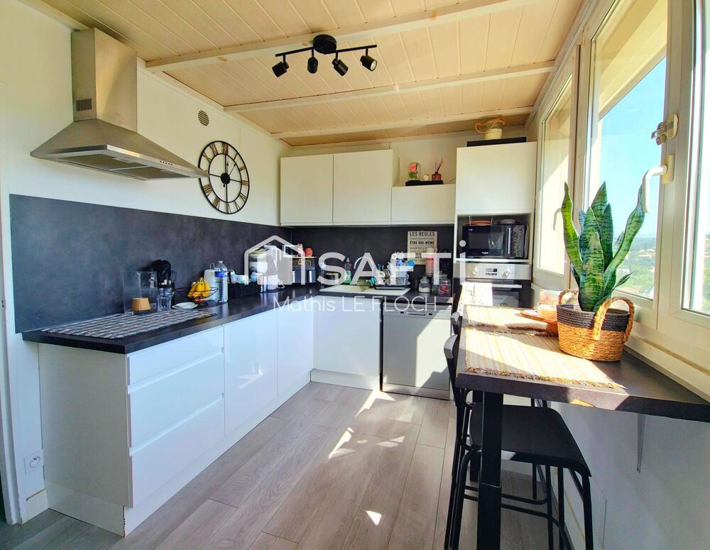 Vente Appartement Appartement T3 Marseille 68m²  entièrement rénové avec balcon + cave Marseille 11