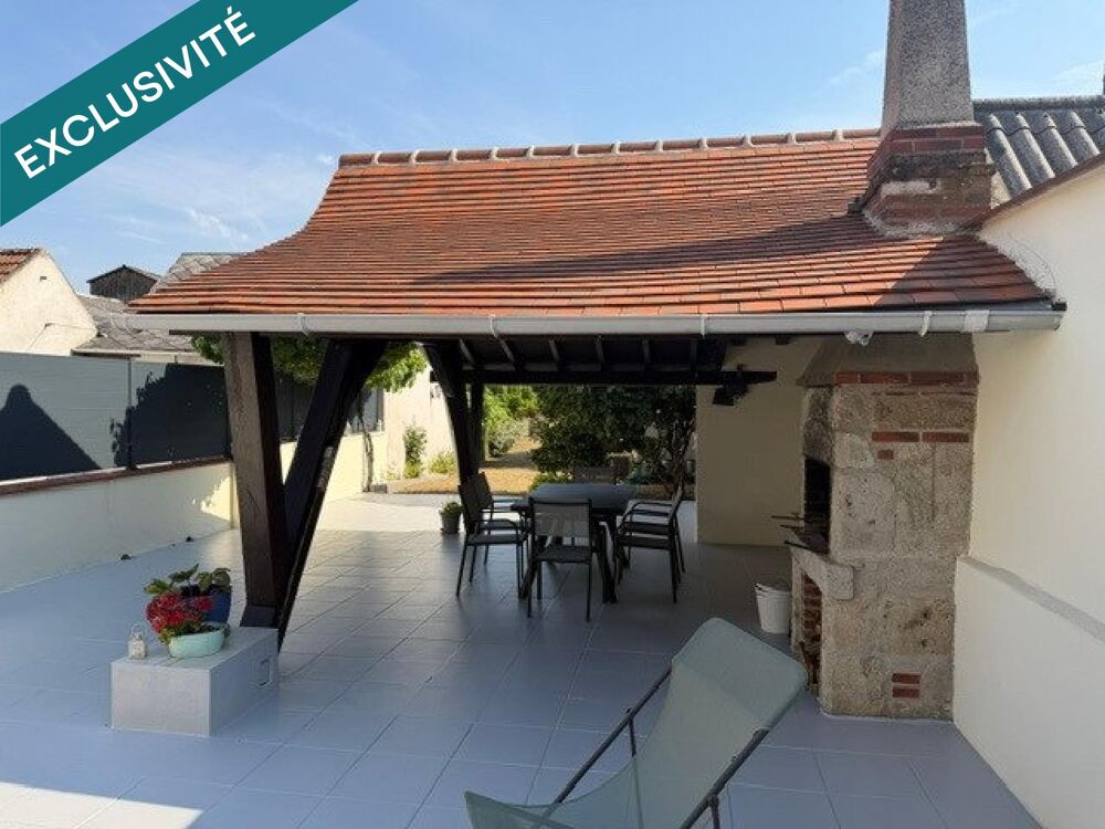 Maison 8 pièces 247 m² · à Saint-Denis-de-l'Hotel · 247 m² · 299 500 €