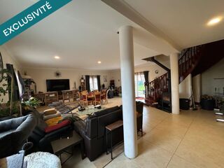  Maison � vendre 14 pi�ces 322 m�
