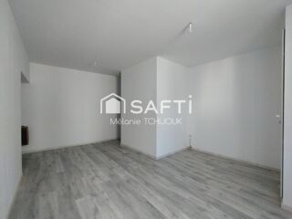  Maison à louer 5 pièces 80 m²