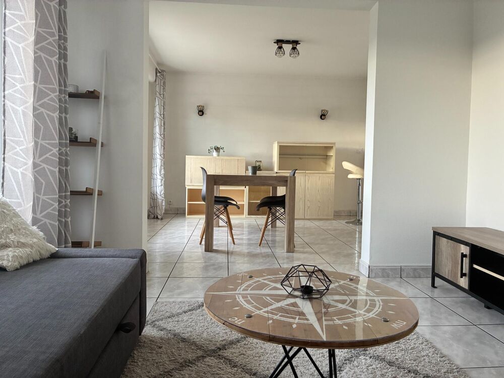 Vente Appartement Appartement idéal pour habiter ou investir dans un secteur recherché à quelques minutes à pied du lac ! Annecy-le-vieux