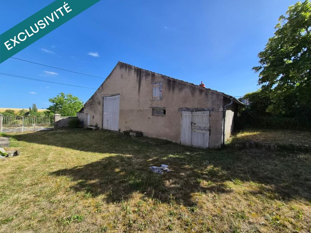 Vente Maison Corps de ferme avec maison et très belles granges Naves