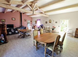  Maison à vendre 8 pièces 270 m²