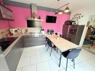  Maison  vendre 7 pices 143 m