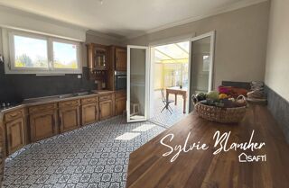  Maison � vendre 9 pi�ces 210 m�