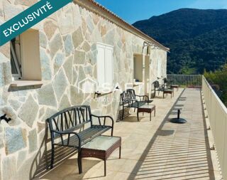  Maison à vendre 15 + pièces 520 m²