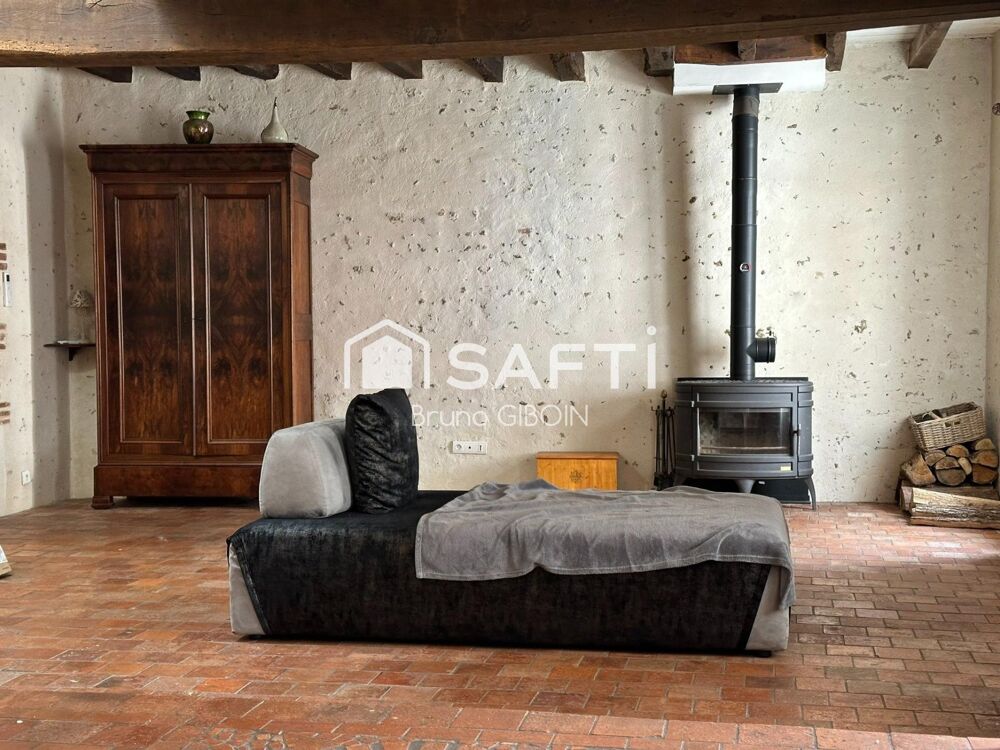 Vente Maison Maison de ville vendue louée, 143 m², 5 pièces, 3 chambres, terrasse et cave Gien