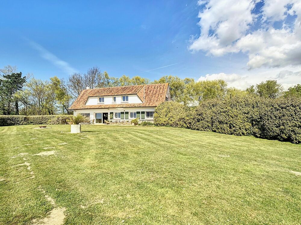 Propriété de 266 m² entre mer et campagne.