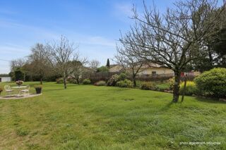  Terrain à vendre 699 m²