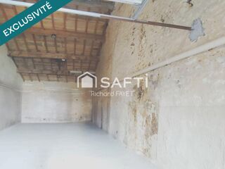  Parking / Garage � vendre  Saint-genis-de-saintonge
