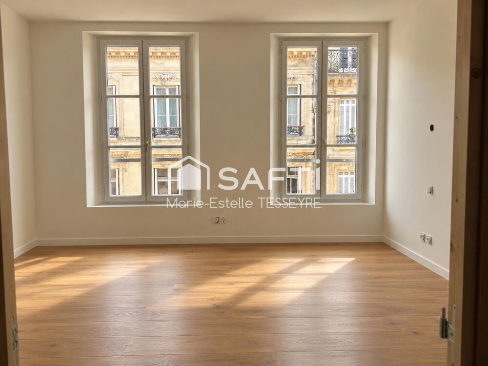 Vente Appartement Bordeaux grands hommes – Élégant appartement de 86,10 m² au dernier étage – 2 chambres Bordeaux