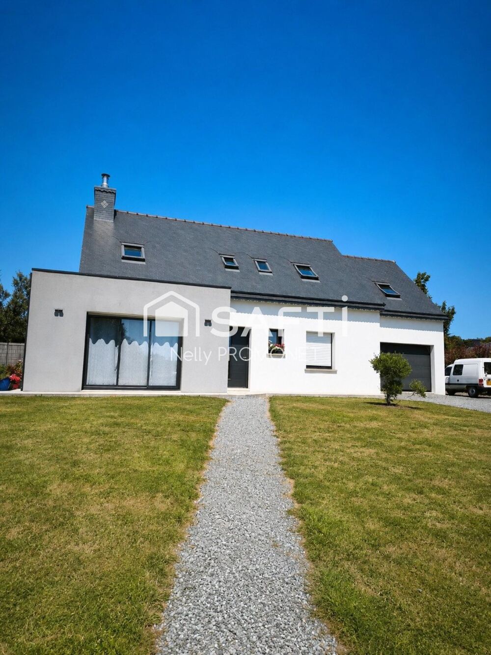 Vente Maison Villa contemporaine de 2020 située à PLOUGONVER Plougonver
