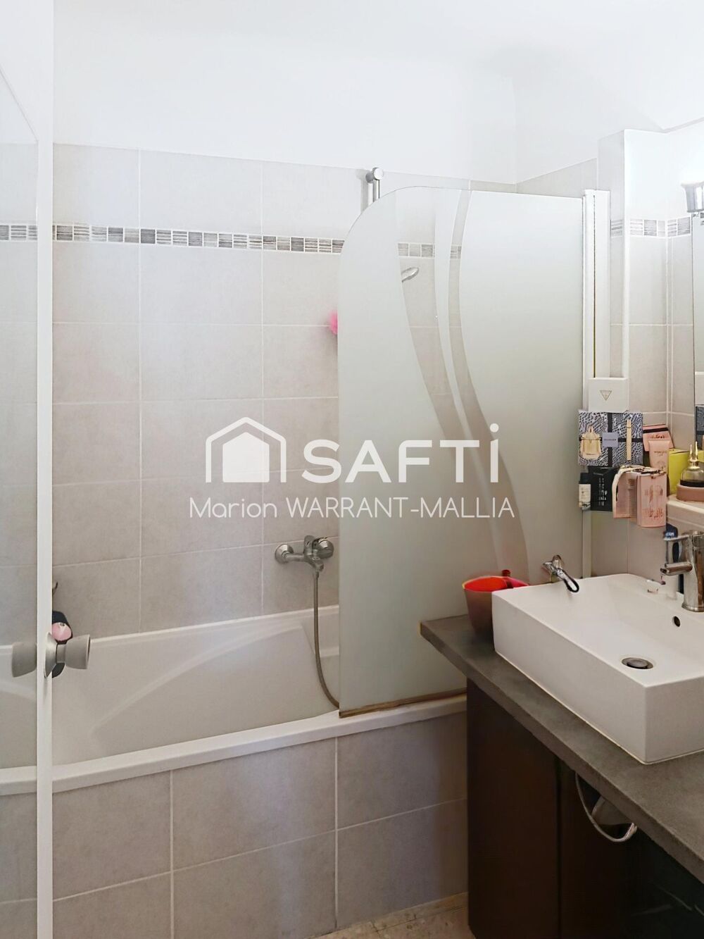 Vente Appartement Appartement 2 pièces 45 m² + Cave et place de parking privative Saint-raphael