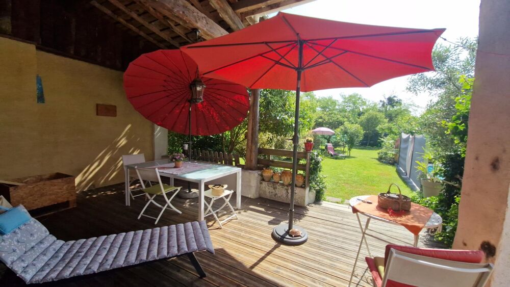 Vente Maison Maison de 213 m², dépendances, garage et piscine sur une parcelle de 847 m² Mazères-sur-salat