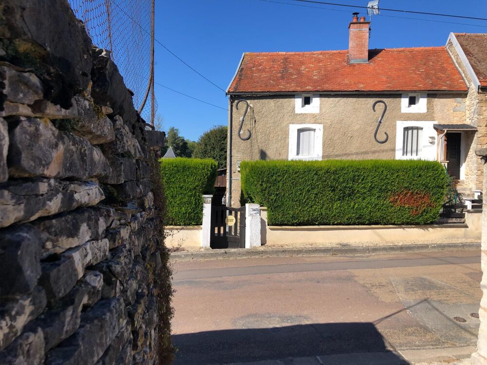 Vente Maison maison de village rénové à 7 km de Châtillon sur seine (Vilotte) Villotte-sur-ource