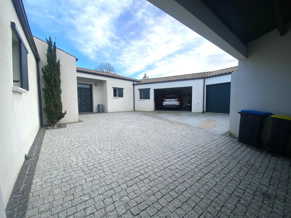 � vendre  Maison Clavette (17220)