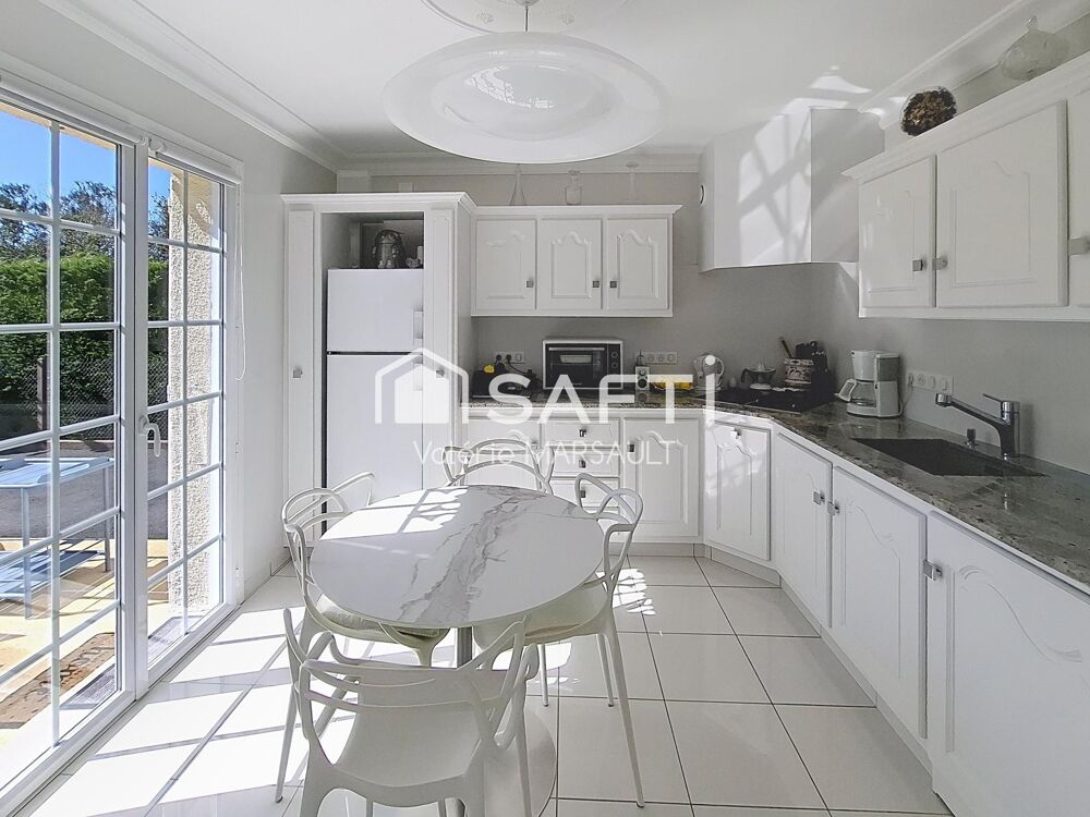 Maison raffinée 6 piéces  Calme, jardin, piscine