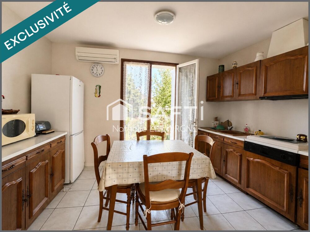 Jolie maison de plain pied sur sous sol Albinque
