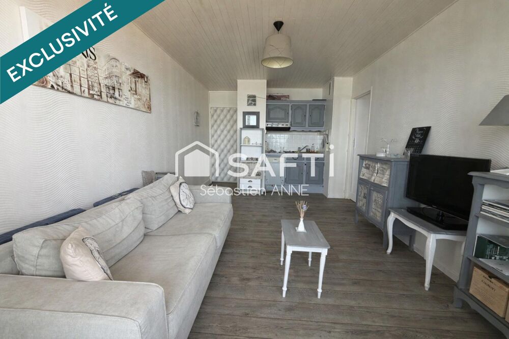 Face à la mer, appartement avec loggia !