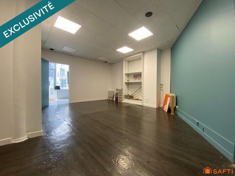   Local commercial en pied d'immeuble. 