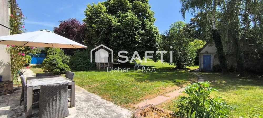 Vente Maison Longère rénovée avec dépendances et grand terrain Senonches