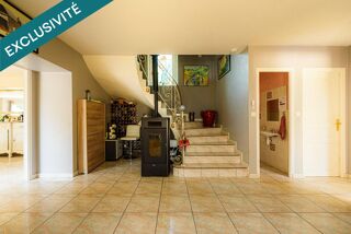  Maison à vendre 8 pièces 242 m²